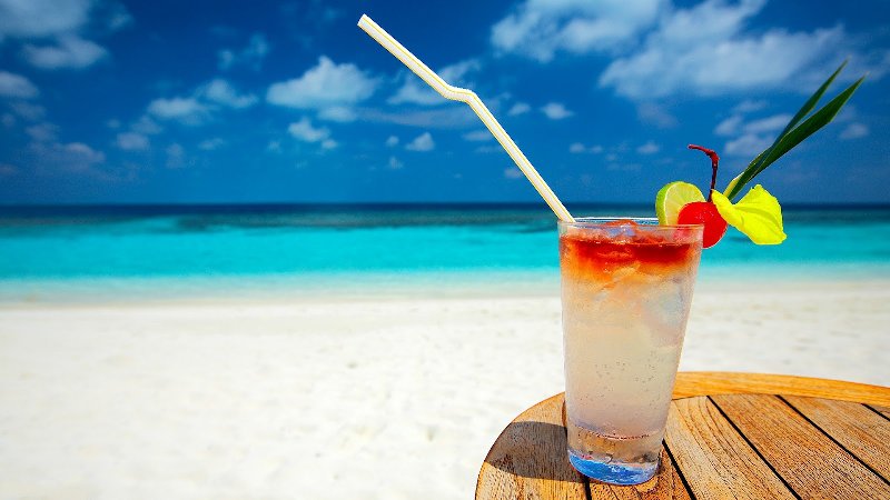 zomer plaatje van zomerse coctail